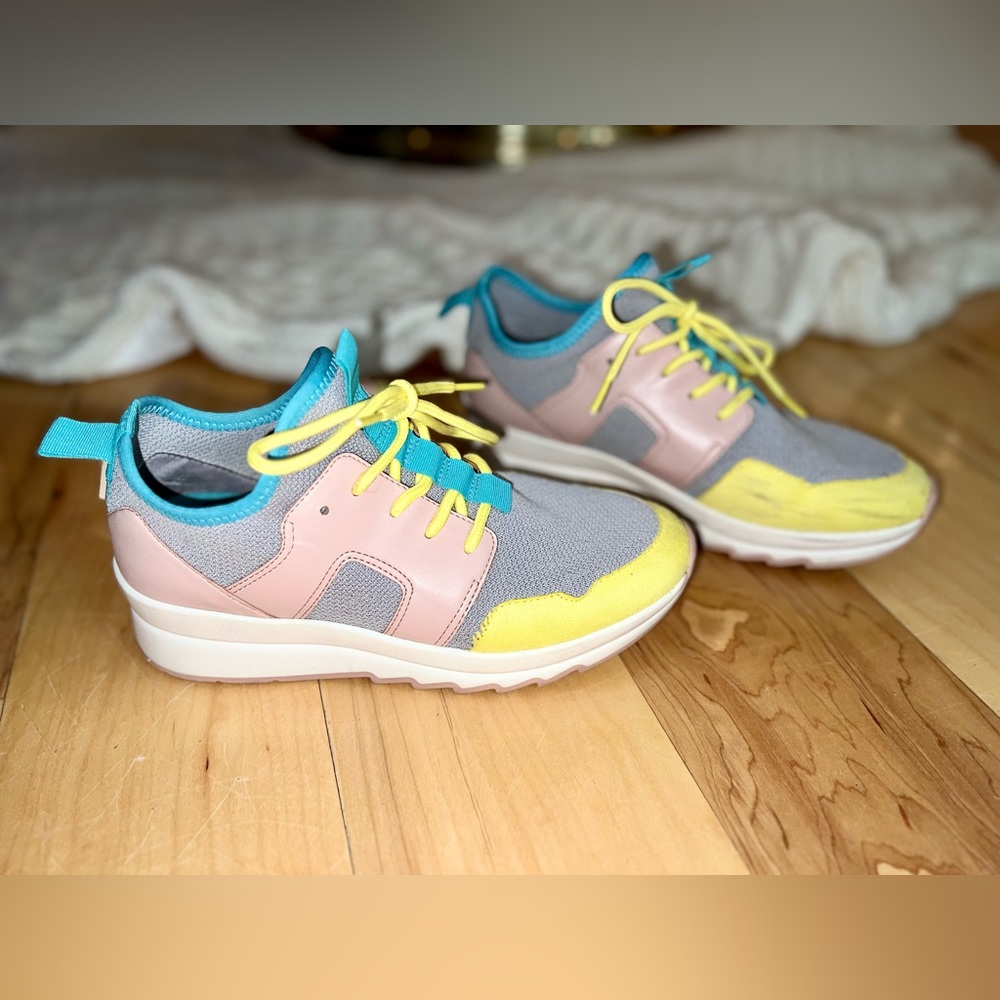 Women’s Gianni Bini Sneakers / Shoes (S:6)